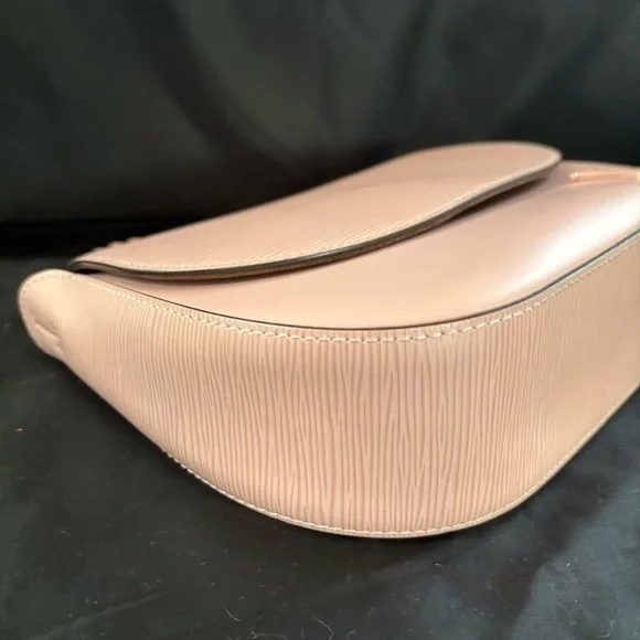 LOUIS VUITTON Epi Luna Rose Ballerine *EUC - Picture 8 of 10